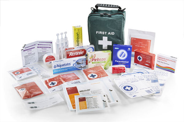 MEDICAL TRAVEL ESSENTIALS FIRST AID KIT